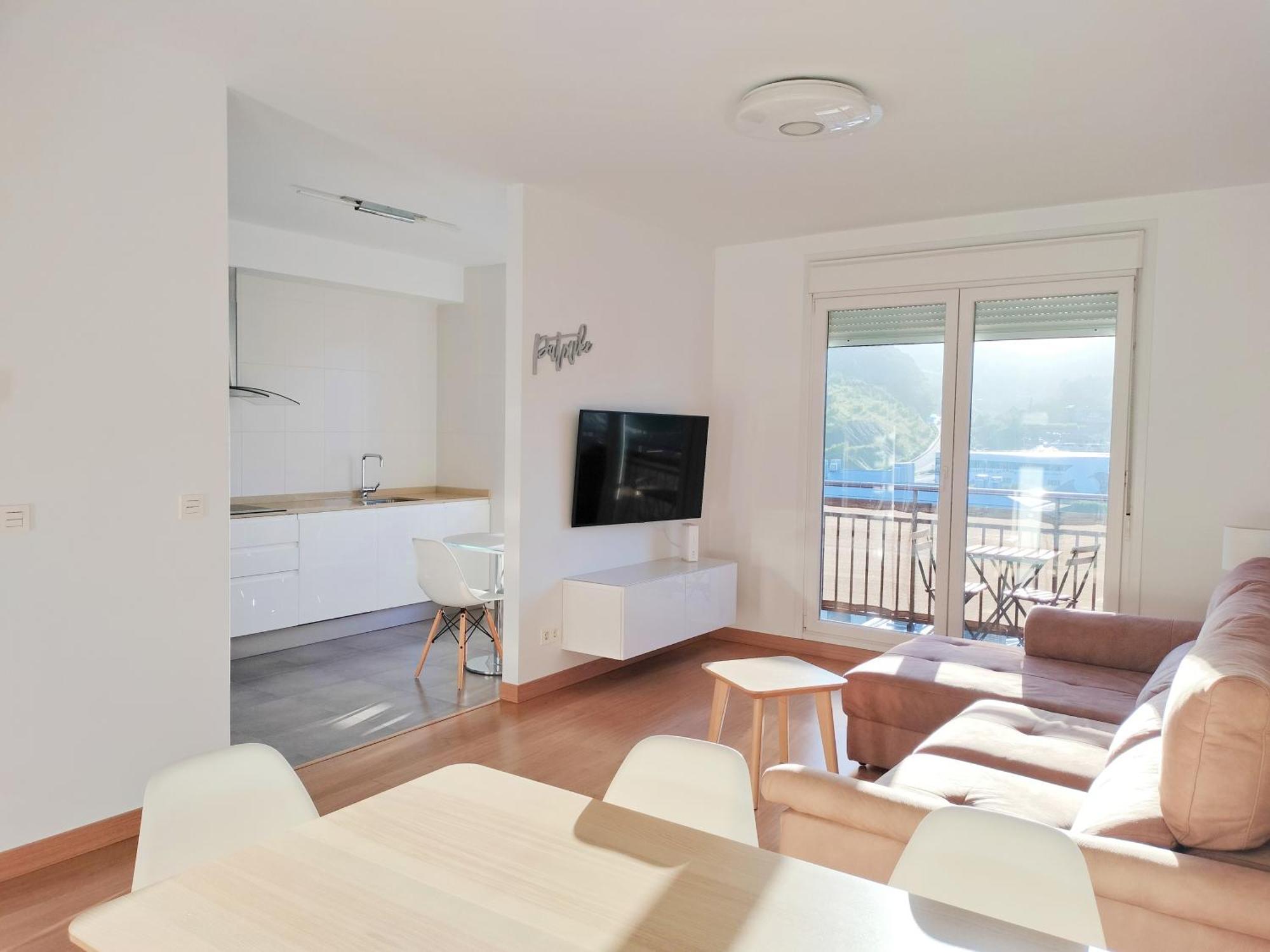 Apartamento Patxike Con Plaza De Garaje Apartment Bermeo Room photo